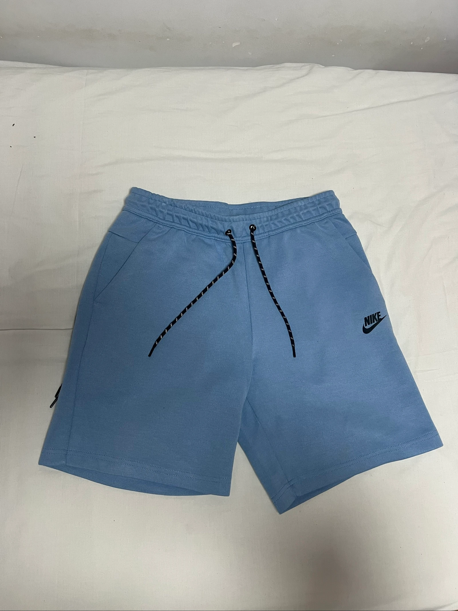 Pantalón Nike tech corto talla S